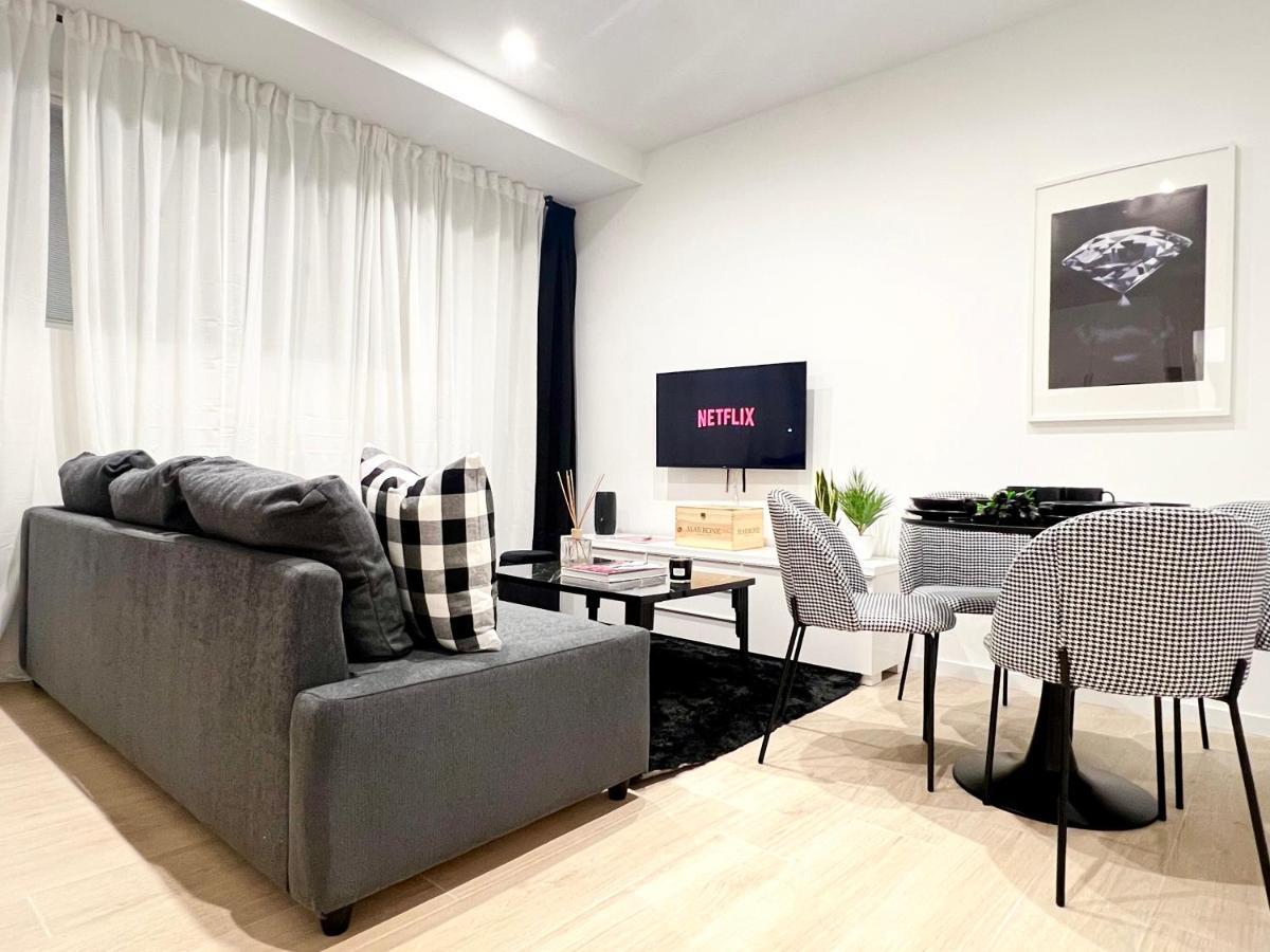 The Boutique Houses - Hebrew Quarter มิลาน ภายนอก รูปภาพ