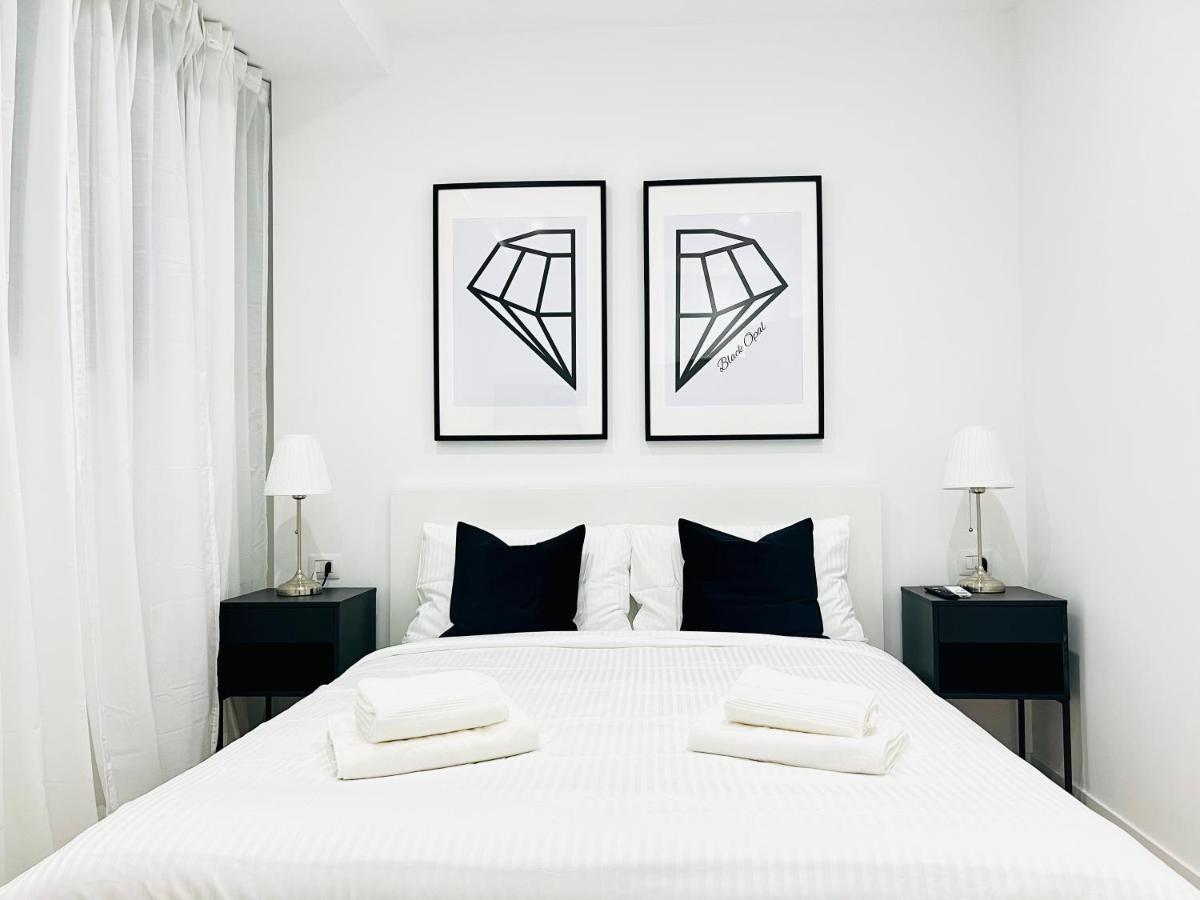 The Boutique Houses - Hebrew Quarter มิลาน ภายนอก รูปภาพ